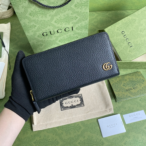 Gucci 428736.-e284e640